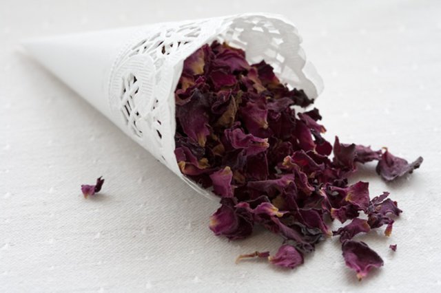 How to make your own confetti_001