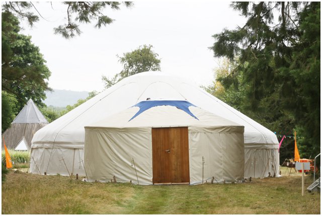 Nickie & Simon Real Wedding Jacaranda Catering_0002