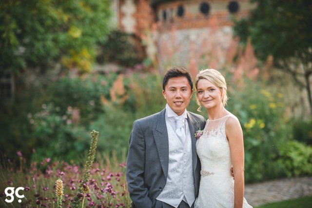 Aimee and Steve Bury Court Barn wedding Jacaranda Catering Guy Collier Wedding Photography_0043