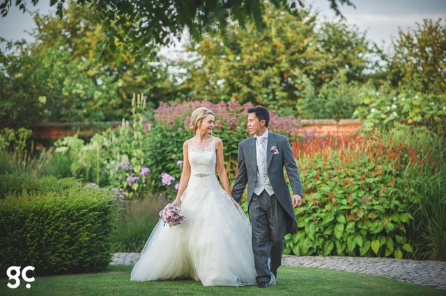 Aimee and Steve Bury Court Barn wedding Jacaranda Catering Guy Collier Wedding Photography_0045
