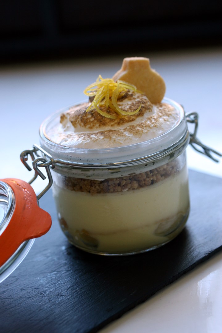 Lemon meringue pie