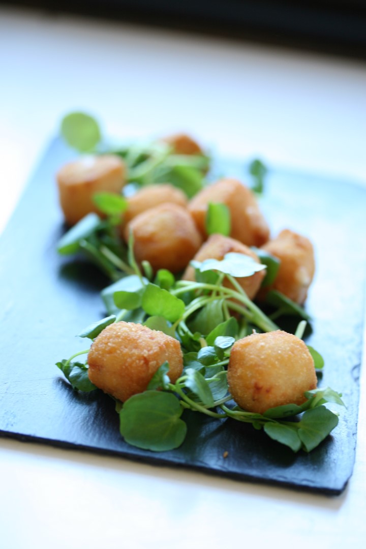 Manchego cheese and ham hock croquettes