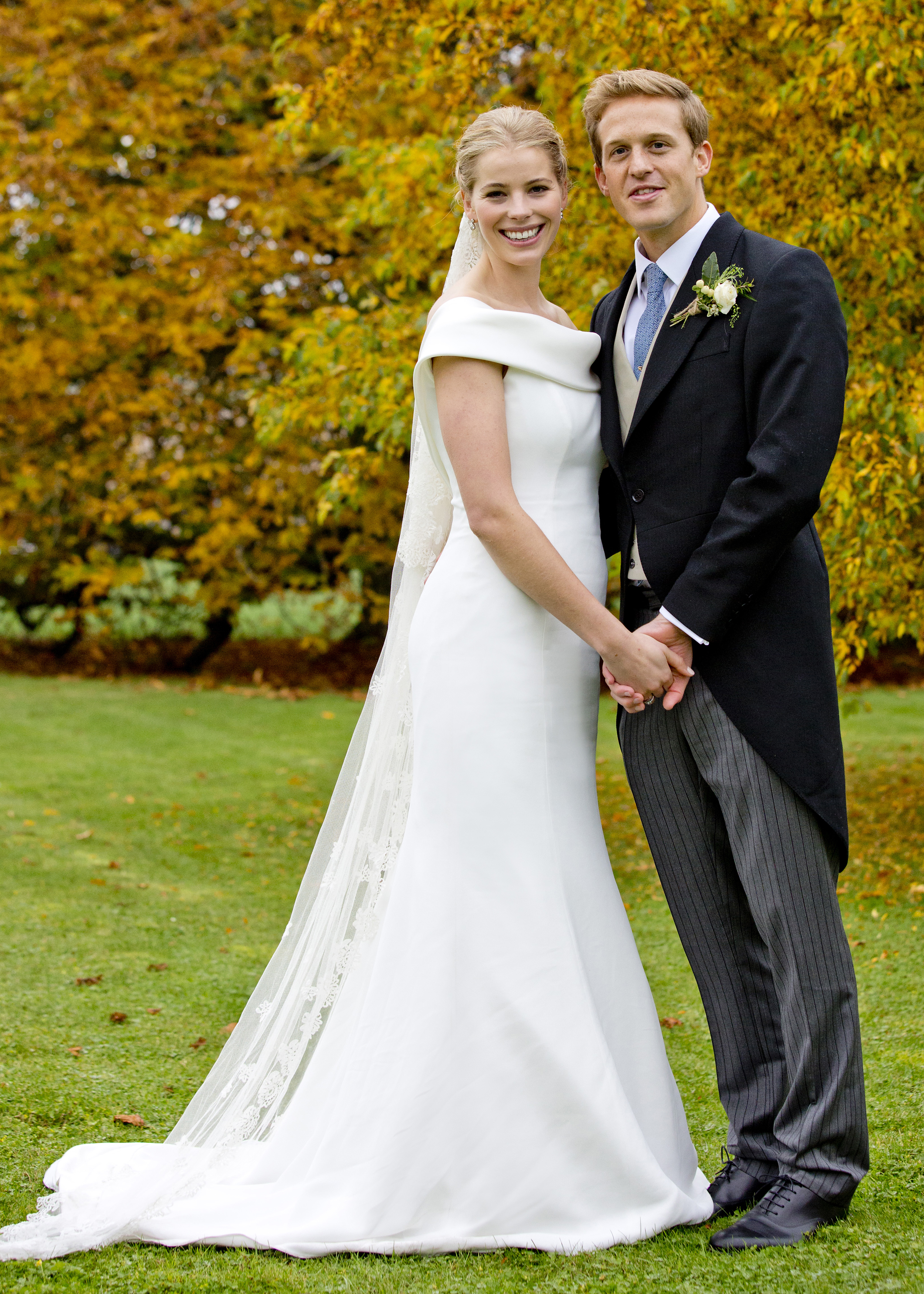 wedding photography by Millie Pilkington; wedding photographer hampshire